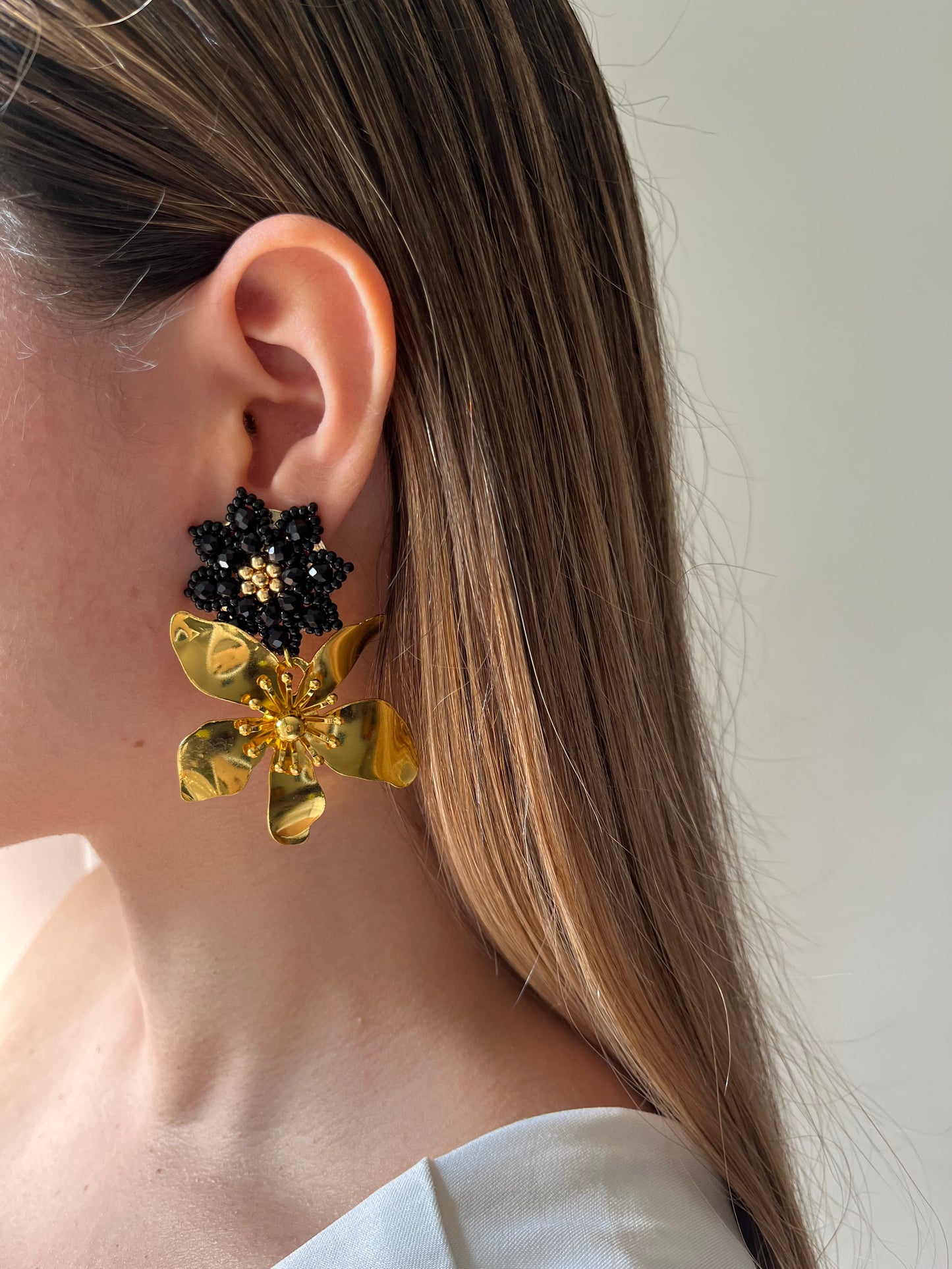 Aretes con Mostacilla
