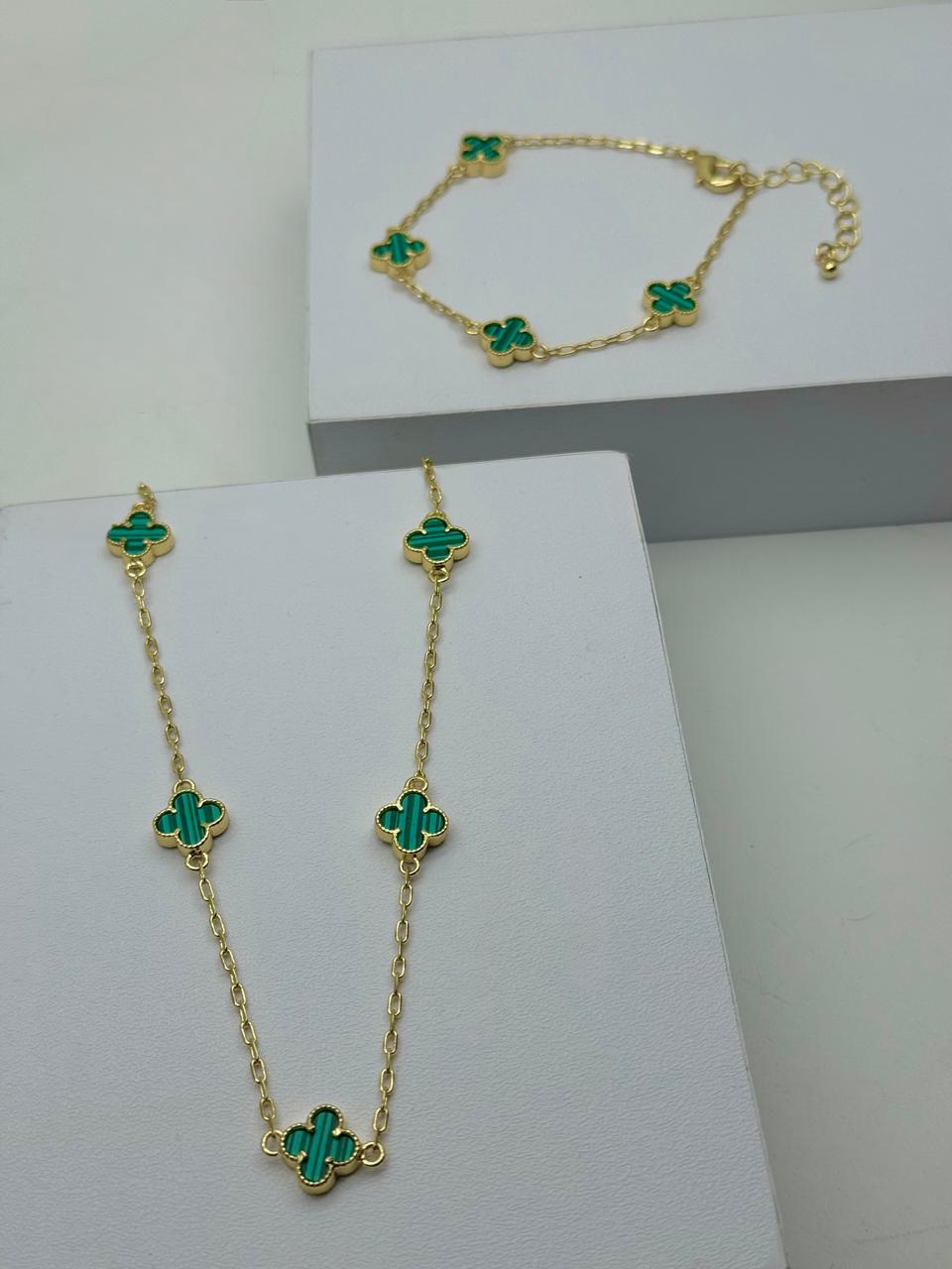 Collar de trebol