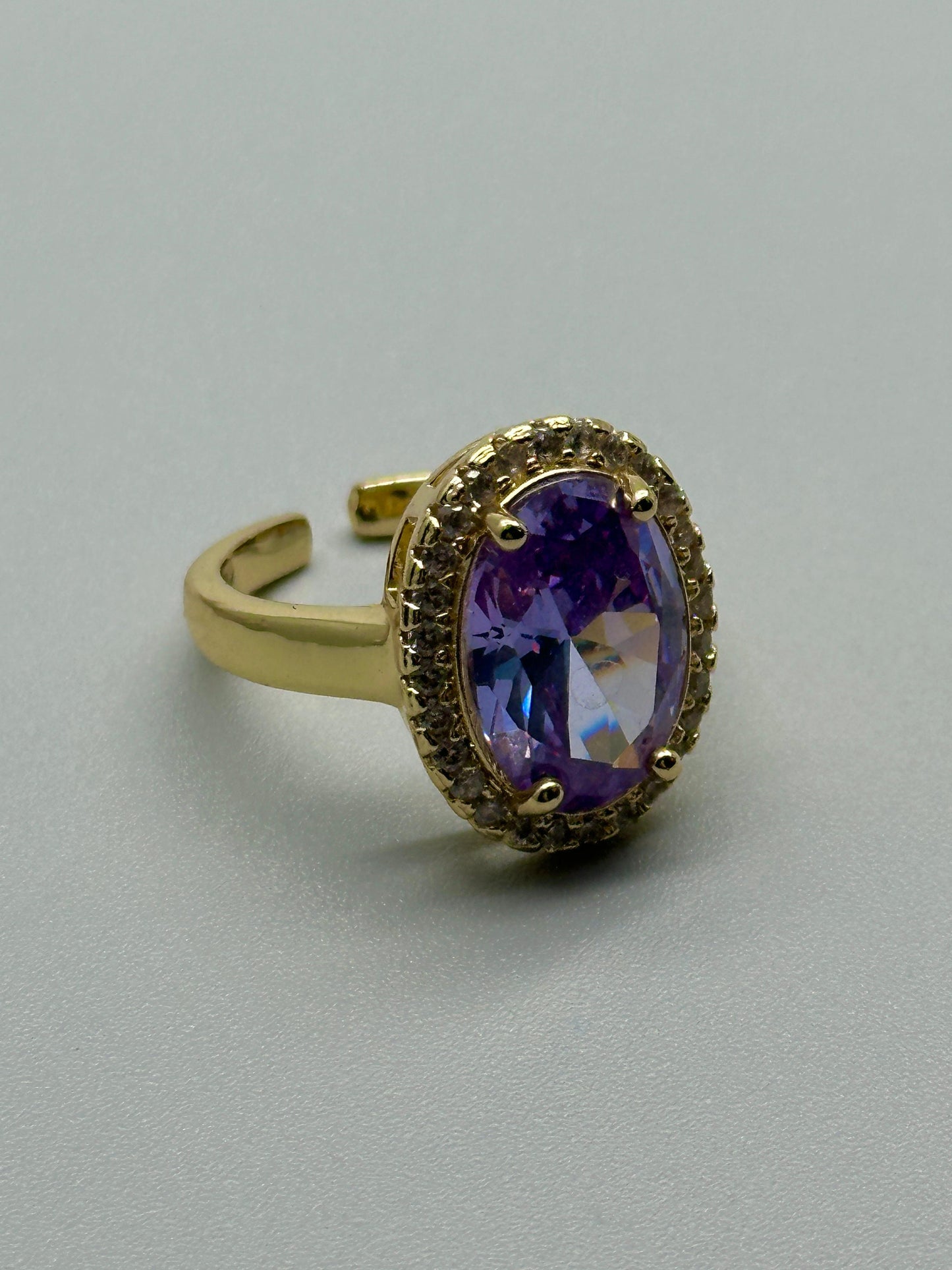 Anillo con piedra amatista