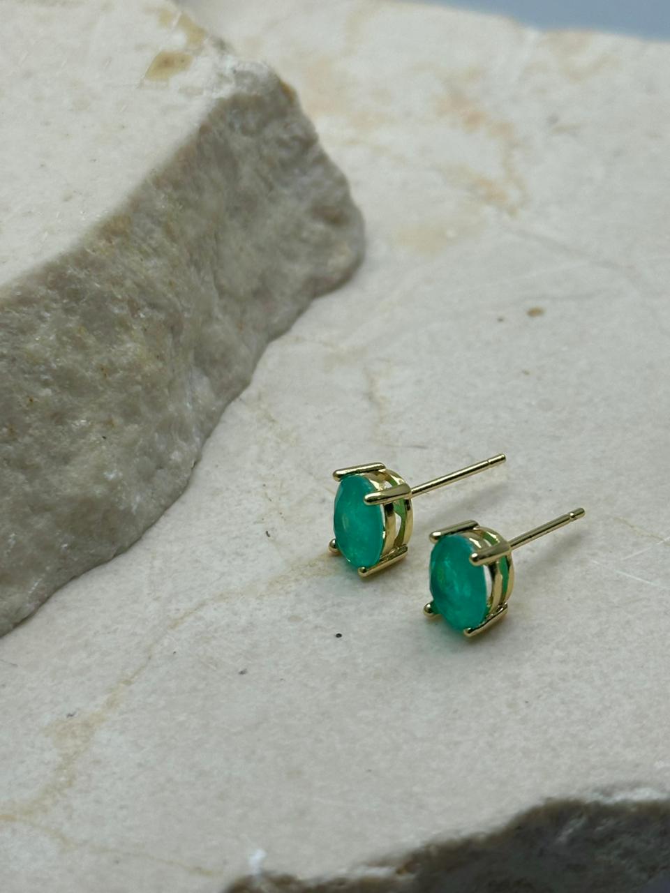 Topo Ovalado Esmeralda Mini 8mm