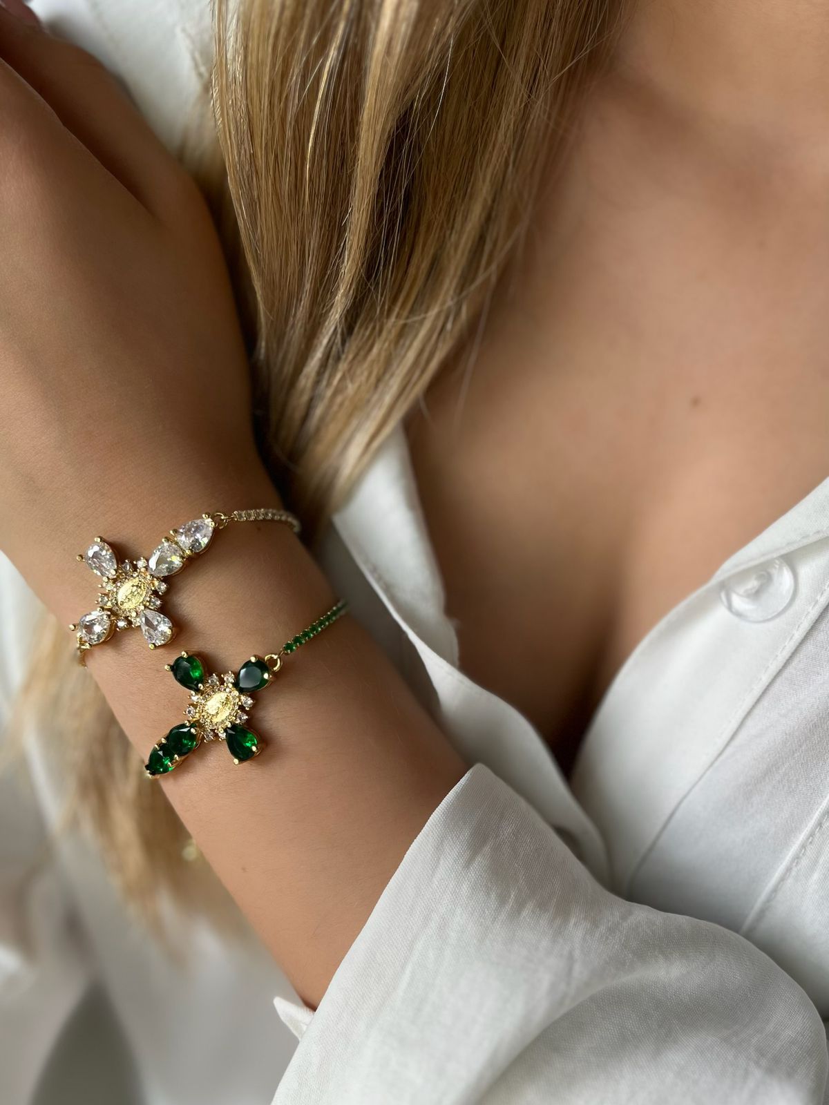 Pulseras de Cruz C/U