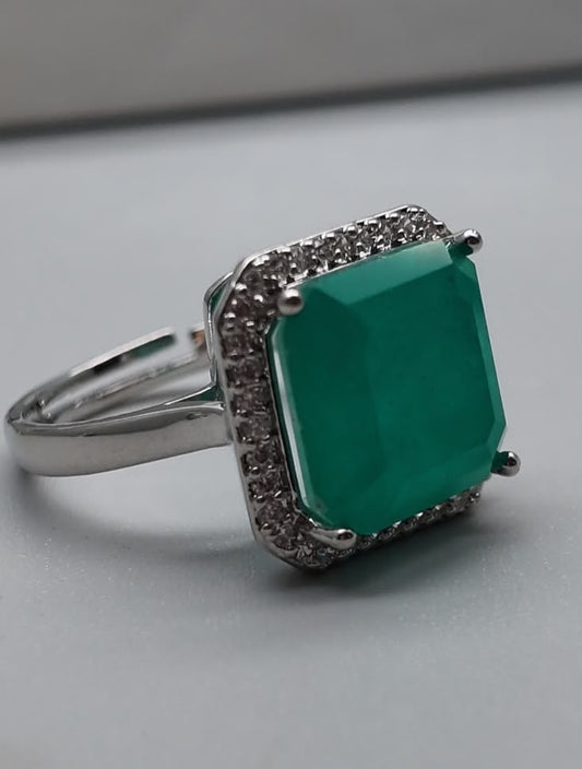 Anillo Cuadrado esmeralda Siver