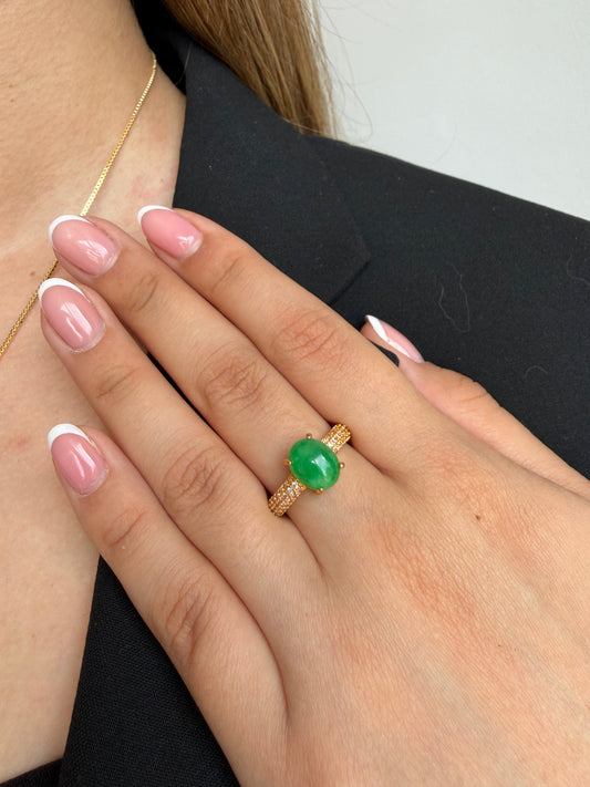 Anillo con piedra Jade