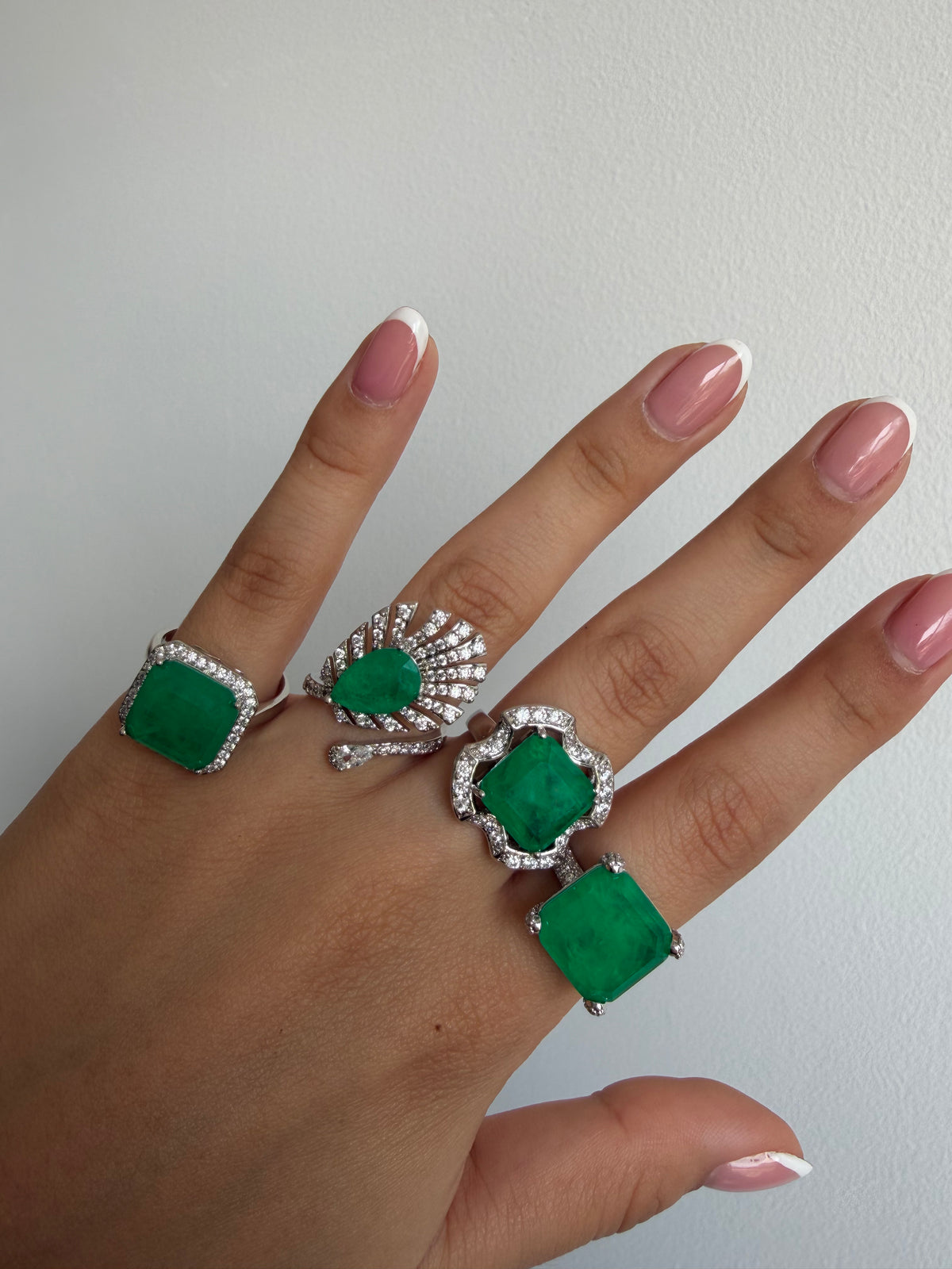 Anillo Cuadrado esmeralda Siver