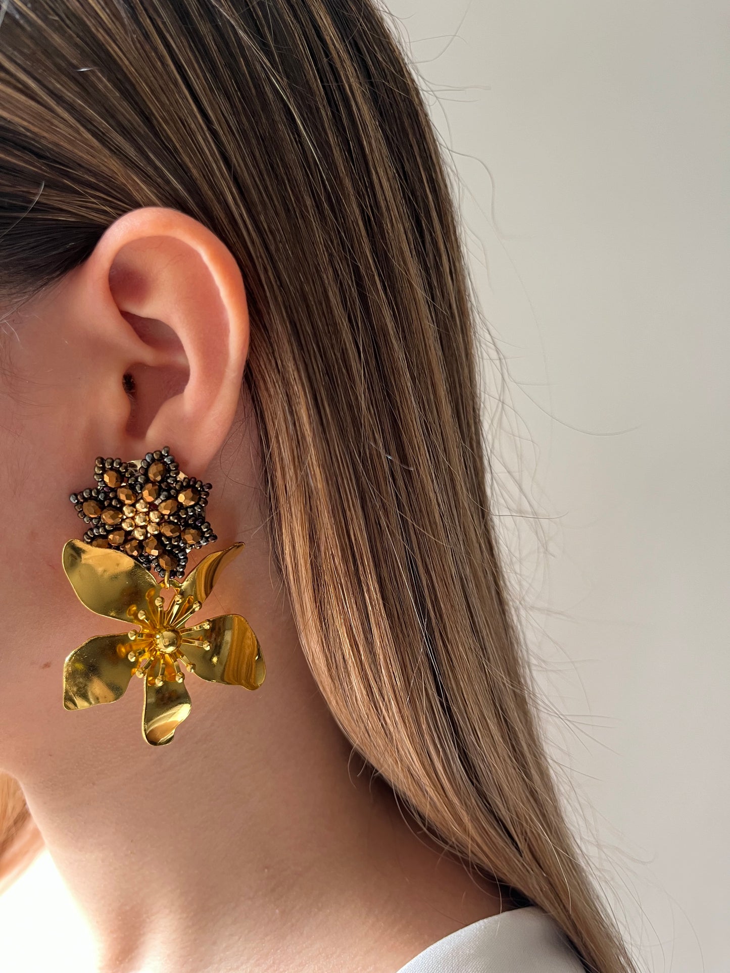 Aretes con Mostacilla