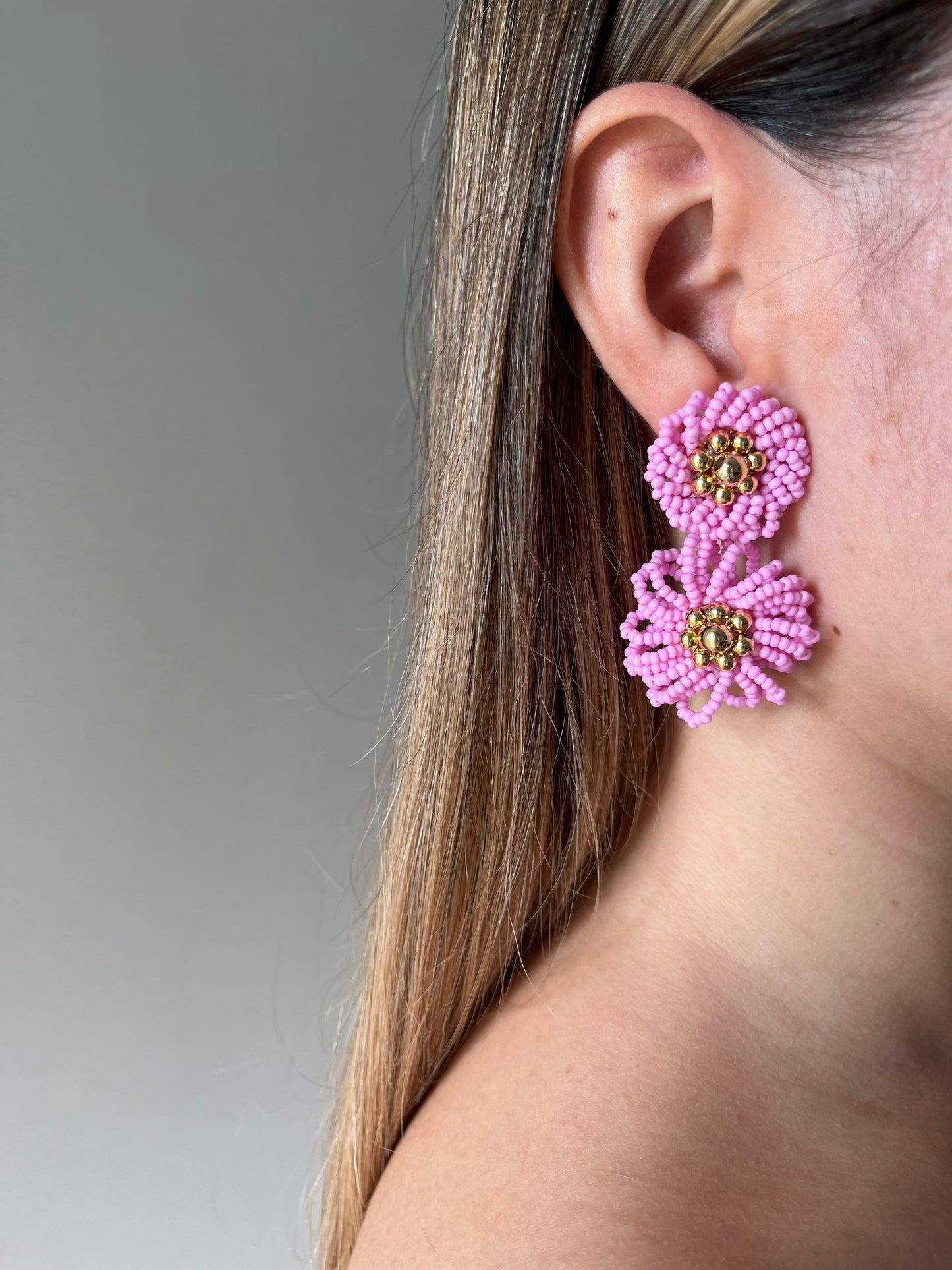 Aretes con Mostacilla