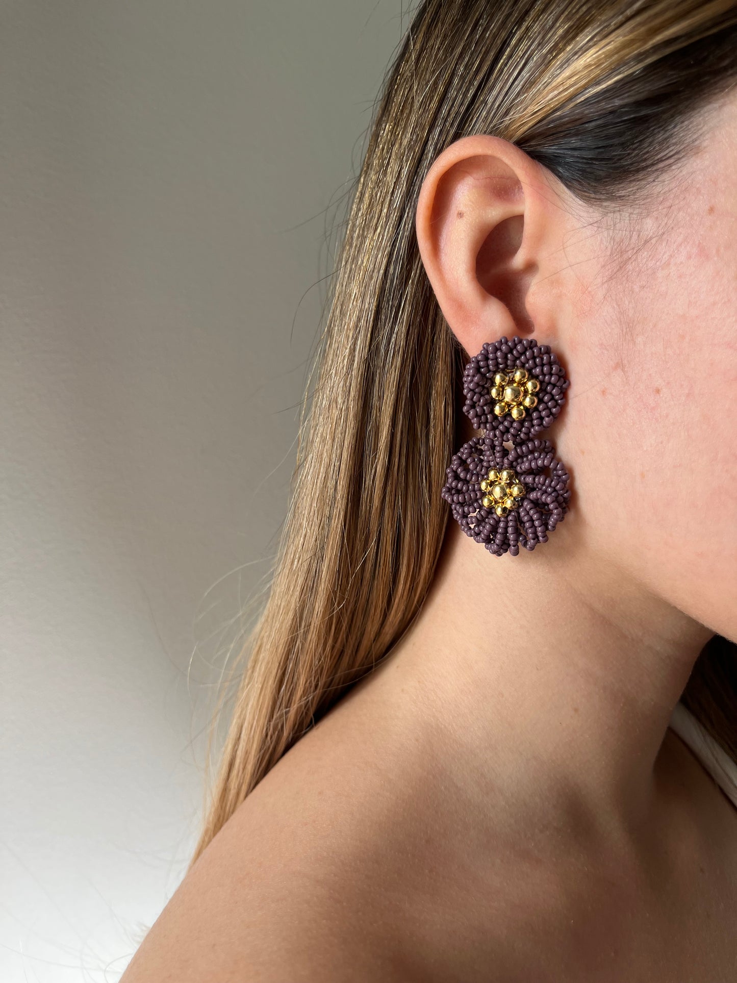 Aretes con Mostacilla