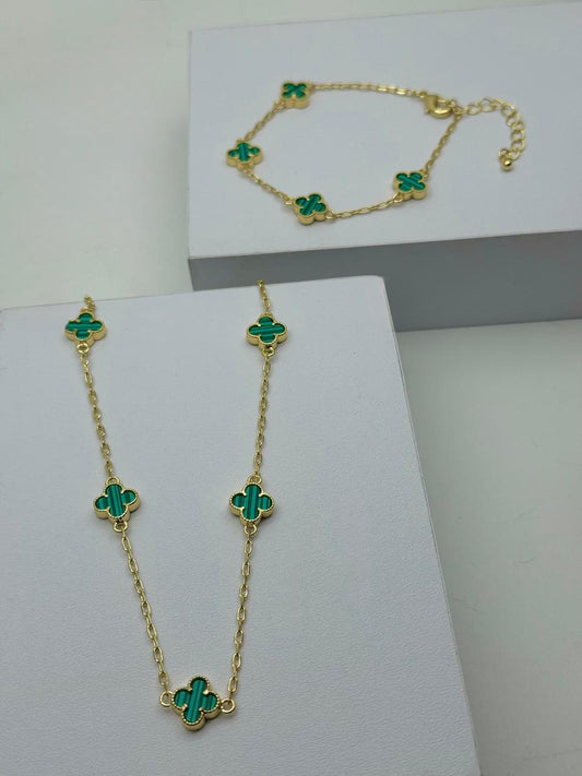 Collar de trebol