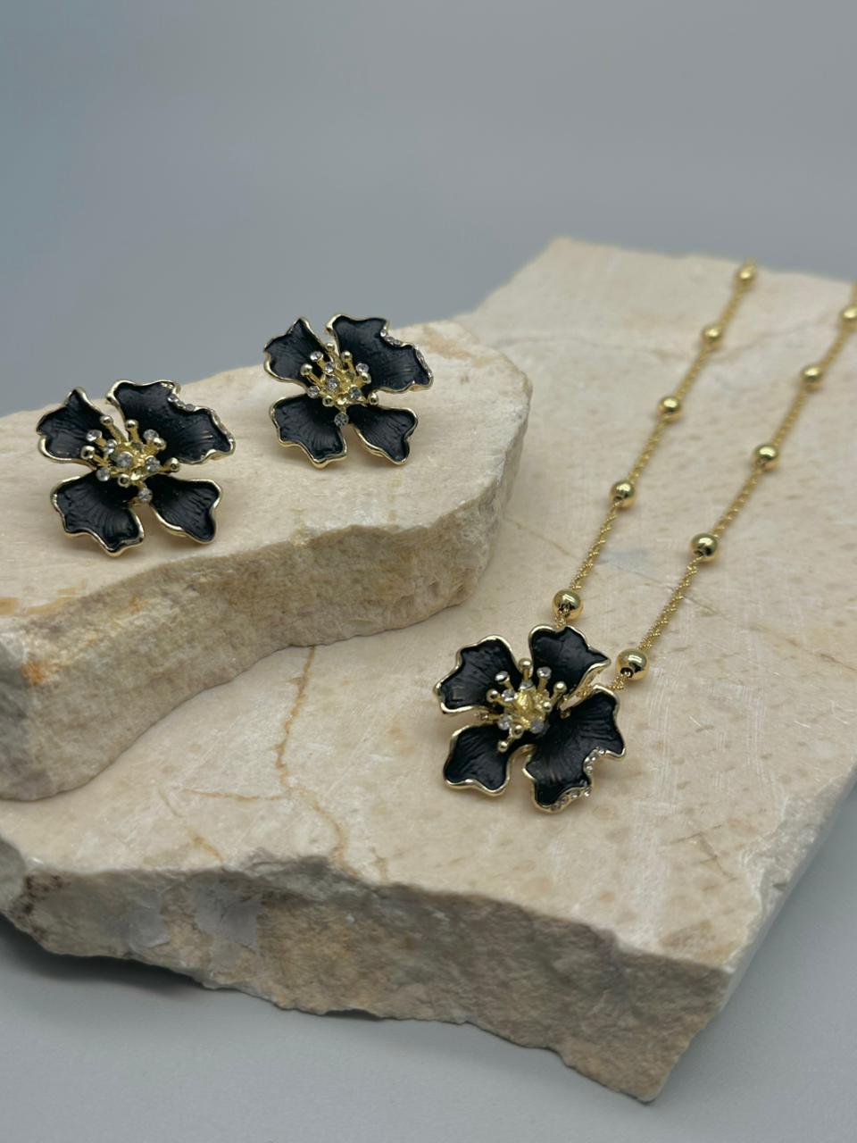 Set Flores Esmaltada