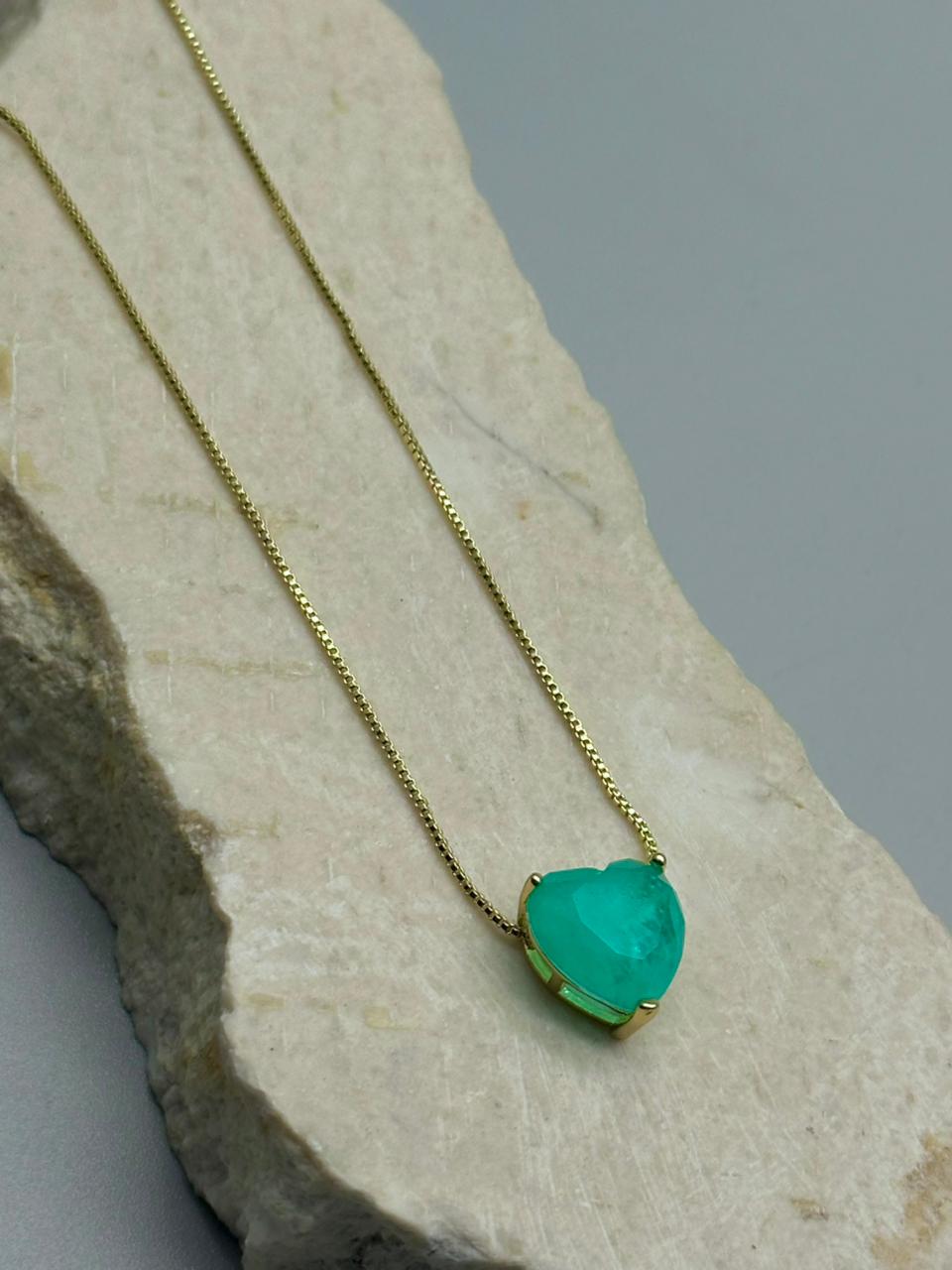 Cadena con dije Esmeralda Corazon 12mm