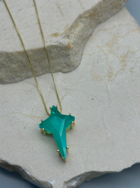 Cadena con dije Cruz Esmeralda