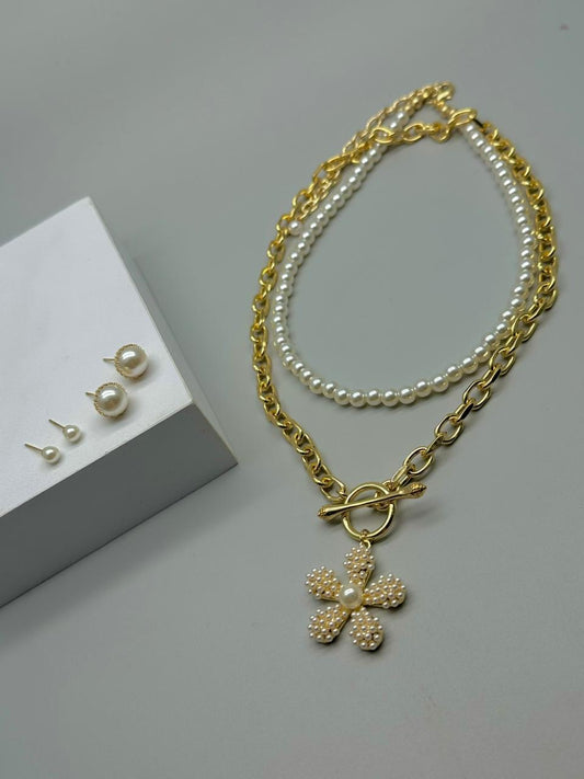 Cadena flor con perla